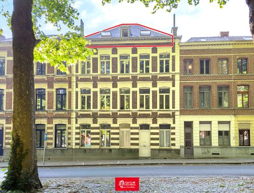                                         Appartement te huur in Tournai, € 600

