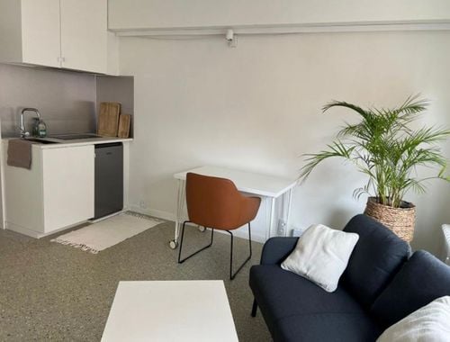                                         Studio avec coin lit à louer à Leuven, € 850
