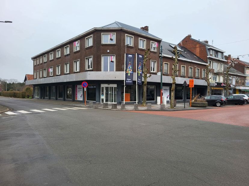 Bedrijfsvastgoed te huur in Pauwengraaf 130,
                    3630 Eisden