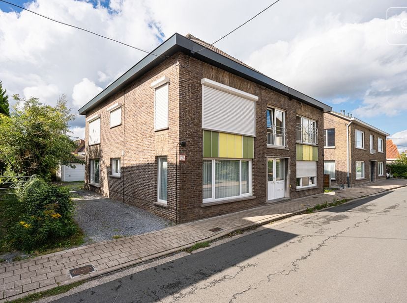 Appartement te koop in Gentseaardeweg 27,
                    9032 Wondelgem