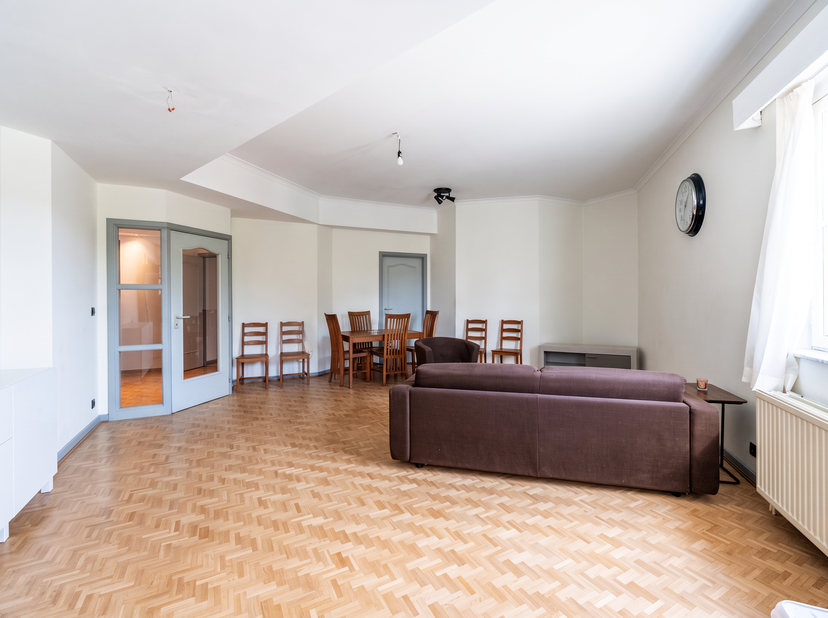 Appartement te koop in ,
                    1200 Sint-Lambrechts-Woluwe