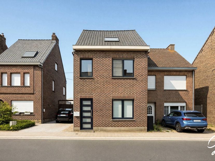 Gezellige en energiezuinige halfopen bebouwing met zonnige tuin in Merelbeke<br />
Op zoek naar een instapklare gezinswoning in het centrum van Merelb