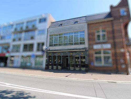                                         Bâtiment commercial à vendre à Mechelen-aan-de-Maas, € 330.000
