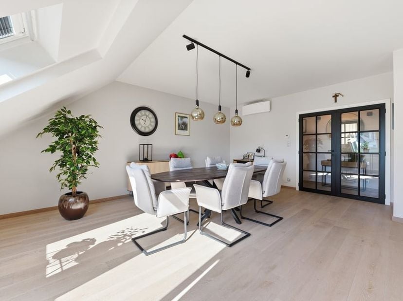 Appartement te koop in Grote Markt 32 bus 302,
                    3800 Sint-Truiden