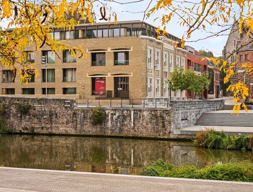                                         Bien commercial à vendre à Kortrijk, € 325.000
