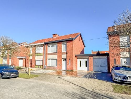                                        Woning te koop in Izegem, € 185.000
