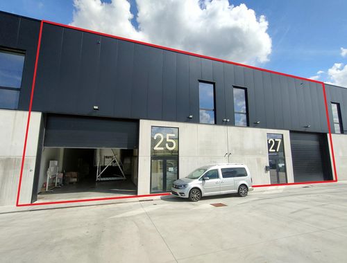                                        Opslagplaats te huur in Suarlée, € 4.400
