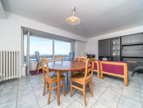                                         Appartement te koop in Sint-Idesbald, € 399.000
