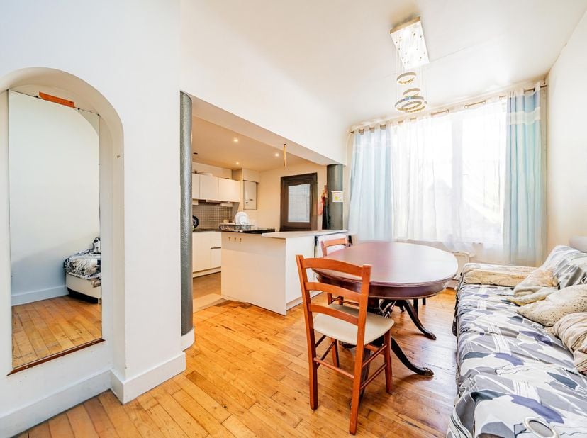 Appartement te koop in Rue Auguste De Boeck 5,
                    1140 Evere