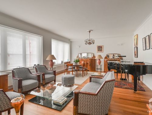                                         Appartement te huur in Ukkel, € 2.390
