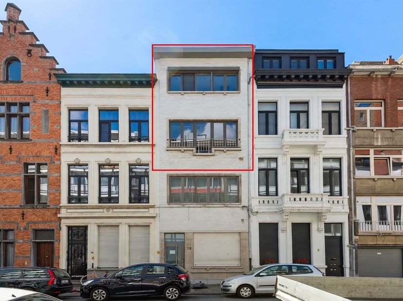 Appartement te huur in Olijftakstraat 12 bus V2,
                    2060 Antwerpen