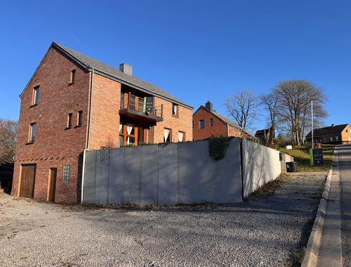                                         Maison à vendre à Soy, € 270.000
