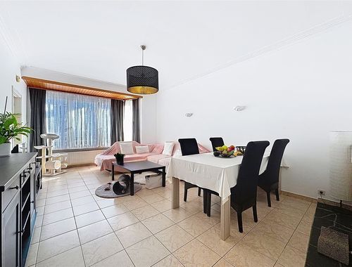                                         Appartement te koop in Ganshoren, € 225.000
