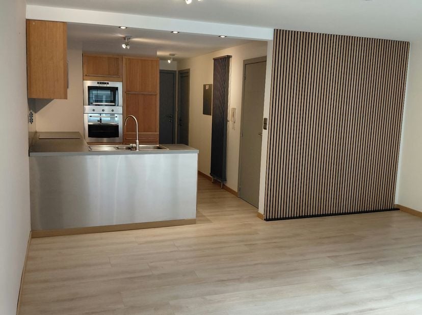 Appartement à louer à Minderbroedersstraat 44 boîte 201,
                    3800 Sint-Truiden