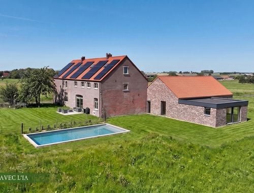                                         Woning te koop in Herchies, € 650.000
