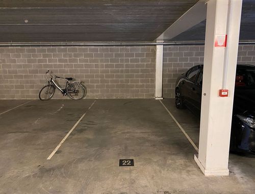                                         Box à vendre à Willebroek, € 17.500
