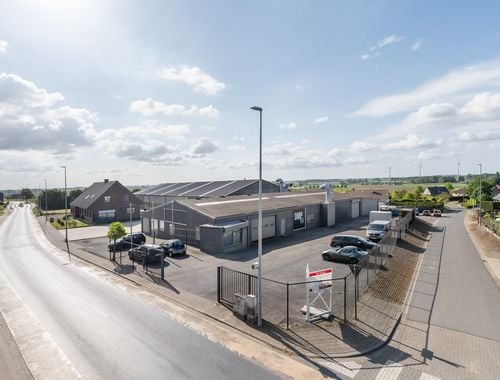                            Bedrijfsgebouw te koop in Zonnebeke
