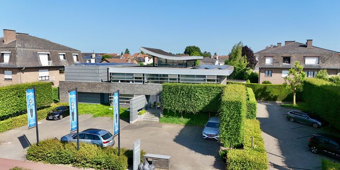 Bedrijfsvastgoed te koop in Kortrijksesteenweg 387, 8530 Harelbeke
