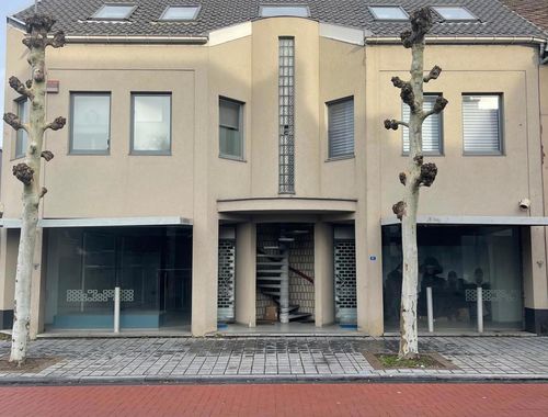                                        Handelszaak te huur in Eisden, € 2.000
