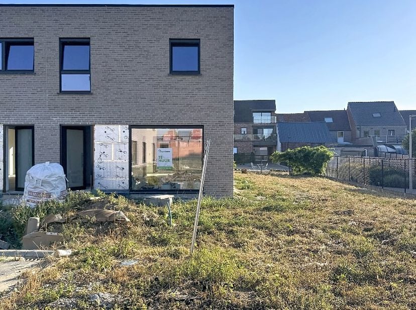 Maison à louer
                    à 8972 Proven