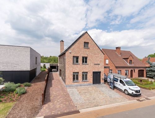                                         Eengezinswoning te koop in Lille, € 749.000
