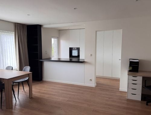                                         Appartement te koop in Destelbergen, € 299.500
