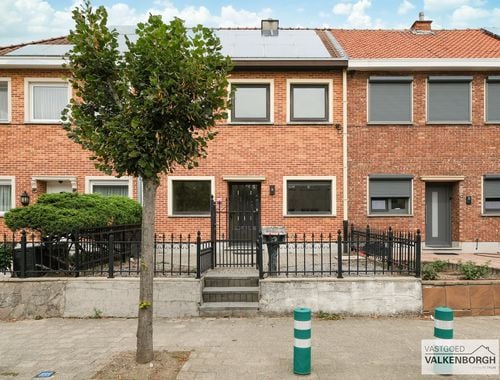                                         Eengezinswoning te koop in Hasselt, € 325.000
