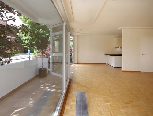                                         Appartement te huur in Elsene, € 2.800
