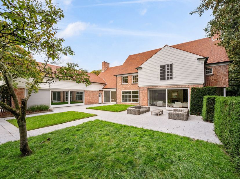 Huis te koop in Frilinglei 115,
                    2930 Brasschaat