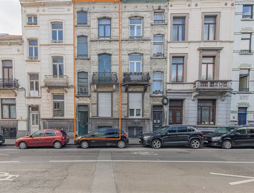                                         Immeuble d’appartements à vendre à Laeken, € 525.000
