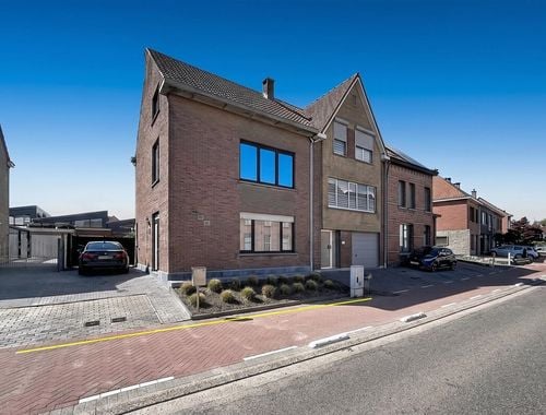                                         Woning te koop in Temse, € 349.000
