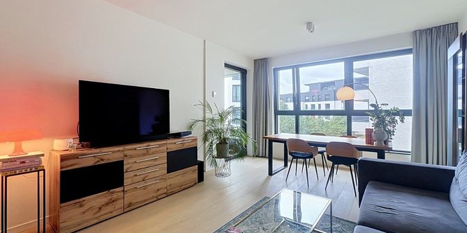 Appartement te huur in Rue de l'Arbre Bénit 5 bus 2, 1050 Elsene