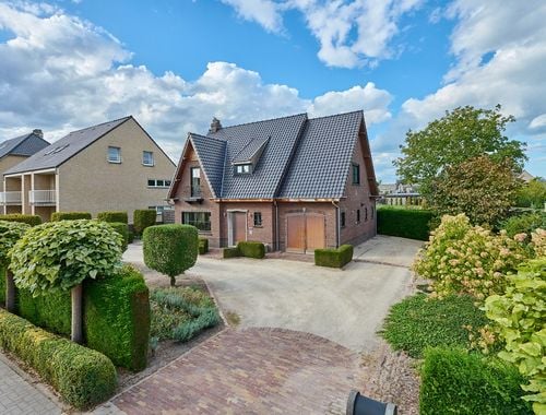                                         Woning te koop in Lommel, € 525.000

