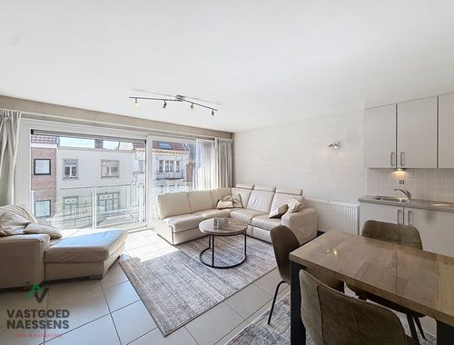                                         Appartement te koop in Mariakerke, € 275.000
