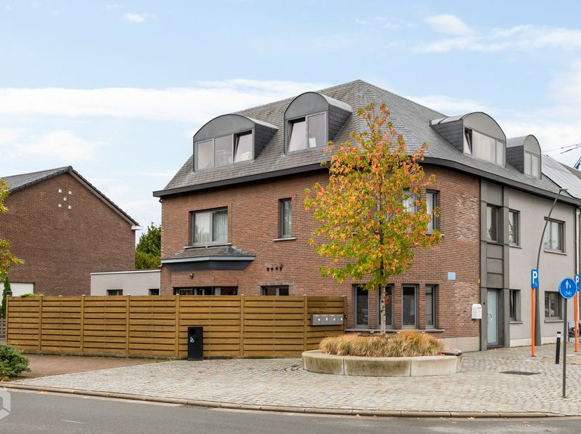 Appartement te koop in Kardinaal Cardijnplein 14,
                    2590 Berlaar