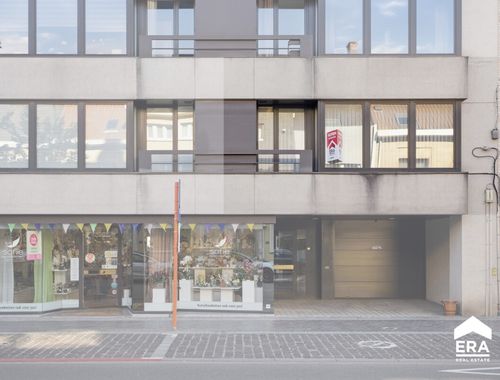                                         Appartement à vendre à Roeselare, € 195.000
