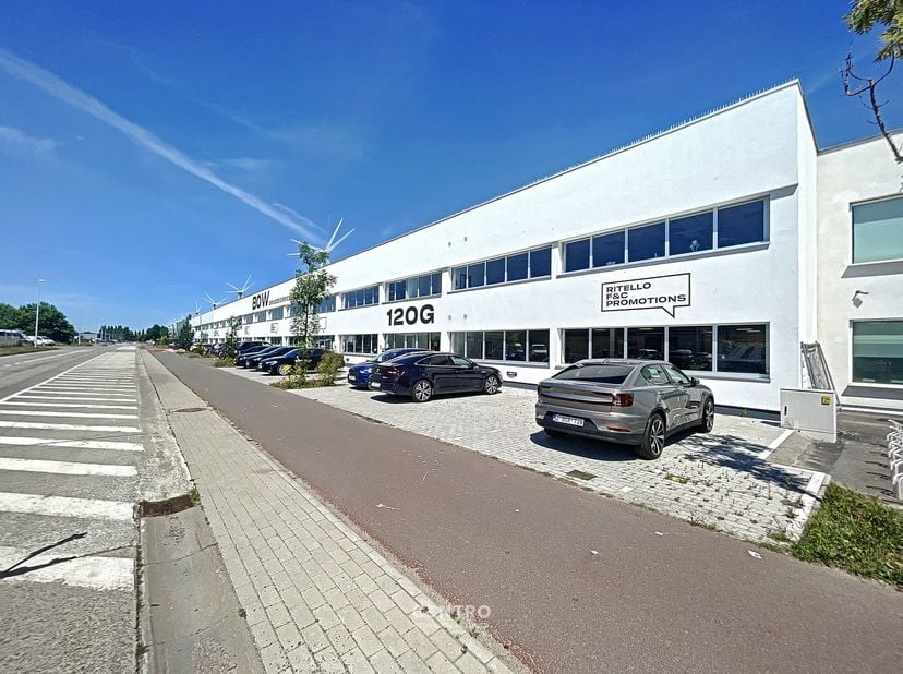 Bedrijfsvastgoed te huur in Pathoekeweg 120G bus 0.01,
                    8000 Brugge