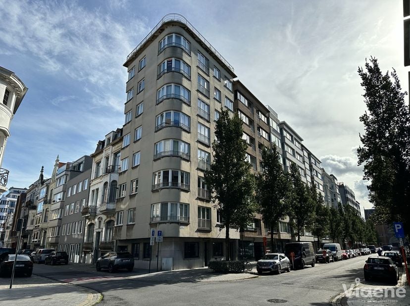 Appartement te koop in Rogierlaan 26 bus 06.01,
                    8400 Oostende
