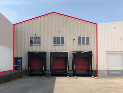                                        Bâtiment d’entreprise à louer à Vilvoorde, € 8.055
