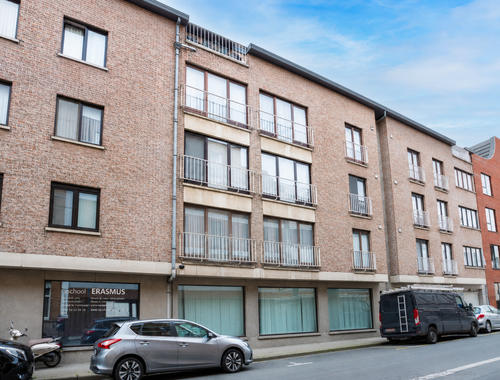                                         Bureaux à vendre à Kortrijk, € 135.000
