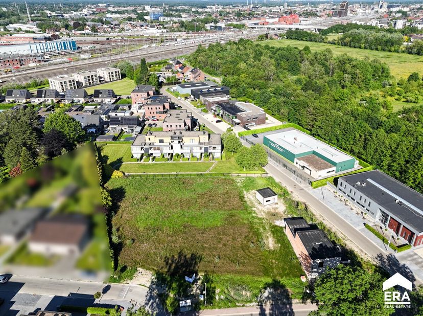 Te koop: bouwgrond voor halfopen bebouwing van 6a 54ca in de Veldstraat, Hasselt, gelegen in een rustige woonkern nabij park, openbaar vervoer en inva