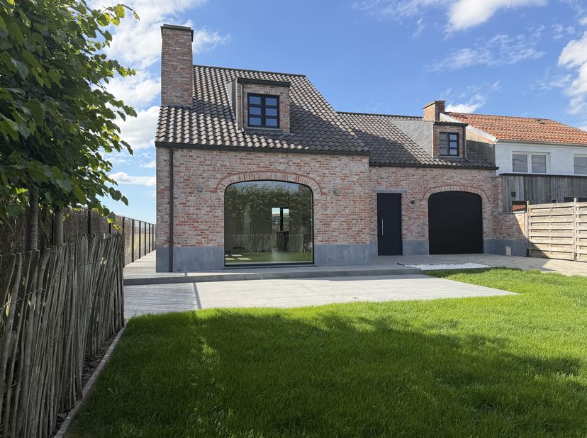 Maison à louer
                    à 8560 Moorsele