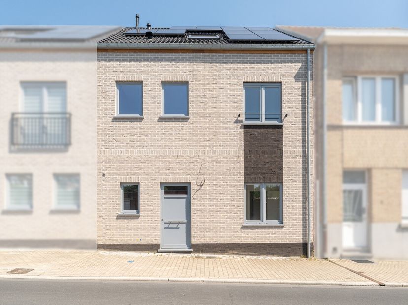 Huis te koop in Felix Steensstraat 1B,
                    1500 Halle