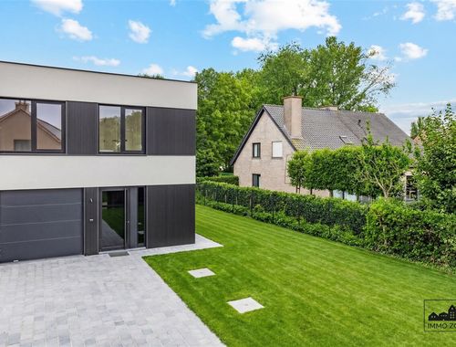                                         Maison à vendre à Meerdonk, € 559.000
