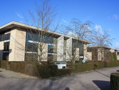                                         Kantoor te huur in Sint-Martens-Latem, € 1.812,50
