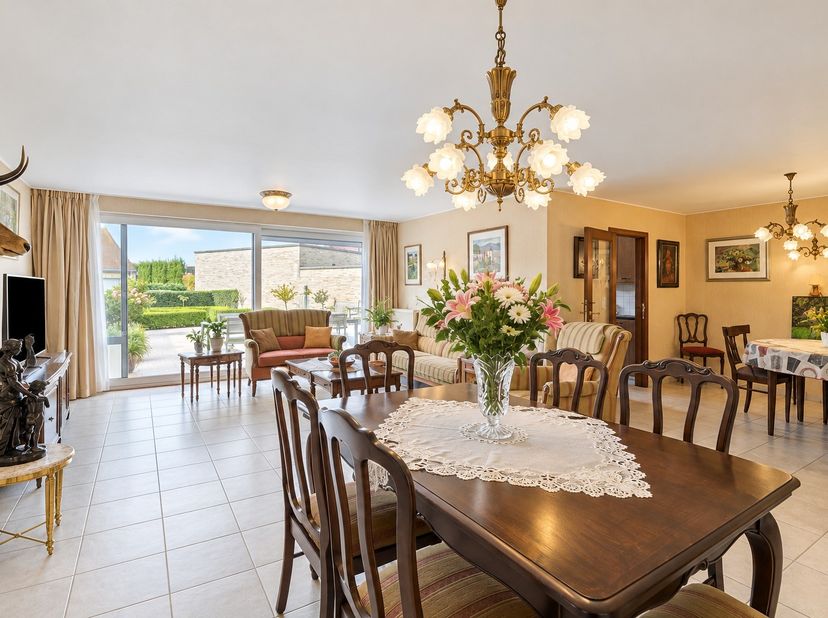 Appartement te koop in Ieperse Steenweg 5,
                    8630 Veurne