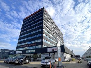 COMMERCIAL Image