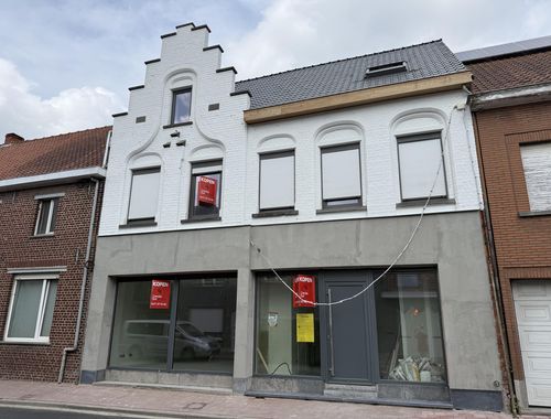                                         Woning te koop in Kortemark, € 495.000
