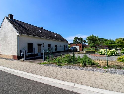                                         Woning te koop in Opgrimbie, € 270.000
