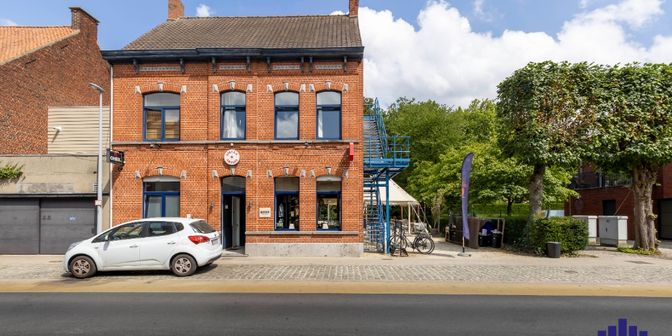 Bedrijfsvastgoed over te nemen in Rodenbachstraat 7, 8540 Deerlijk